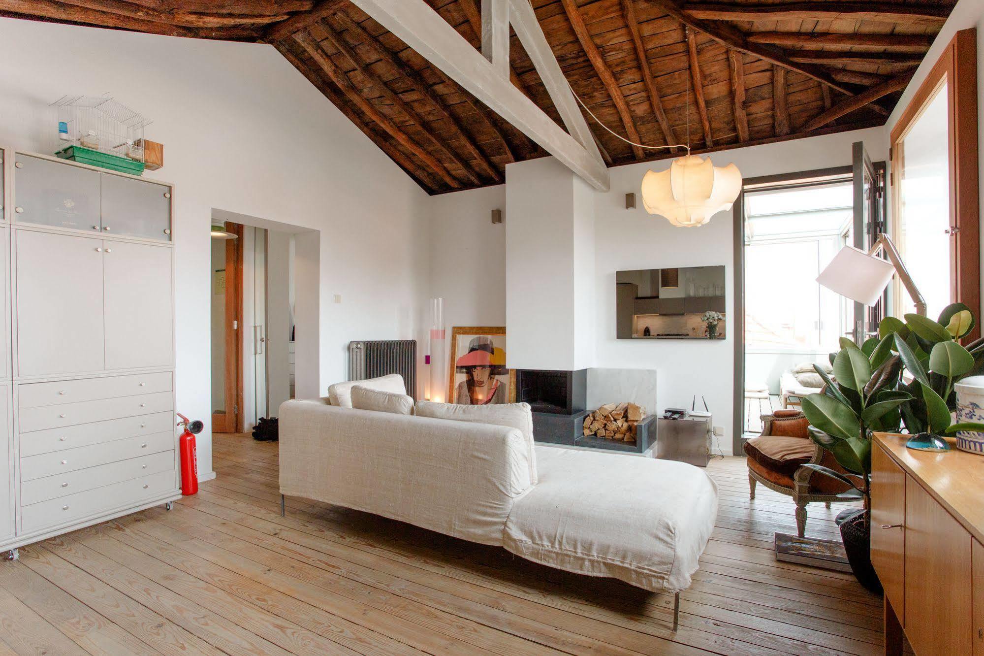 Charm Palace Gasthuis 2*