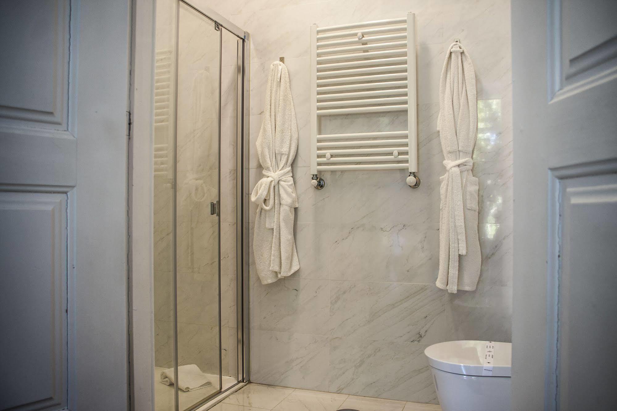 Bed & Breakfast Loft 4*