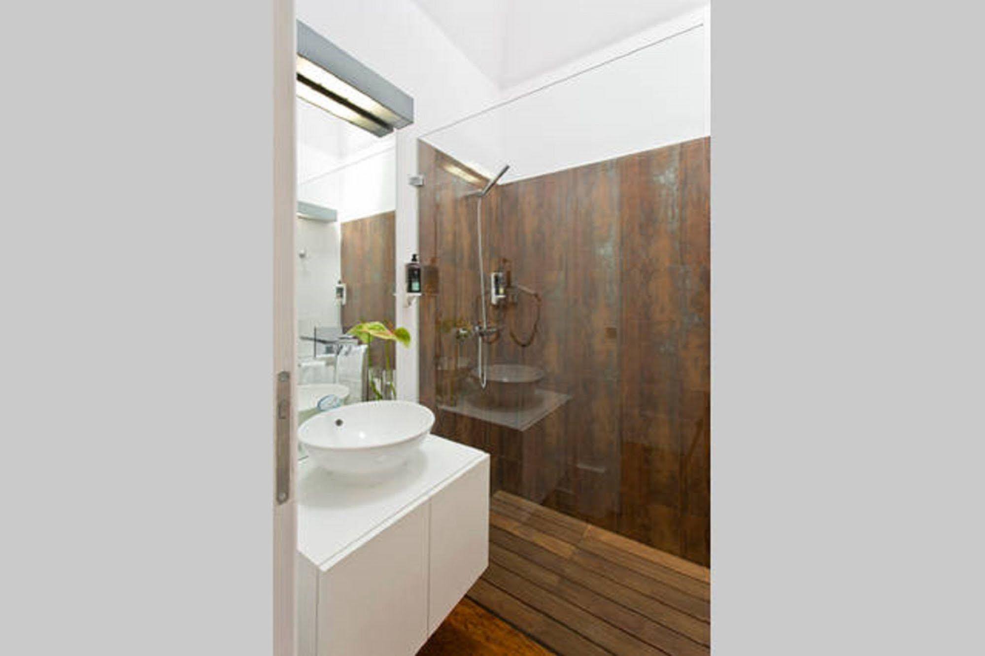 Oporto Comfort Charming Cedofeita Bed & Breakfast 2*