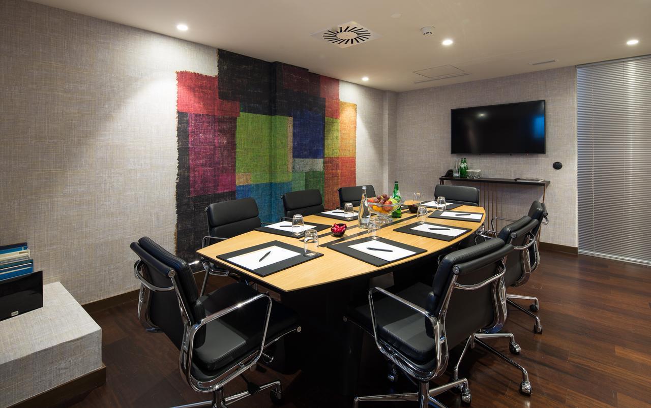 Hotel Pestana - A Brasileira, Center & Heritage Building 5*