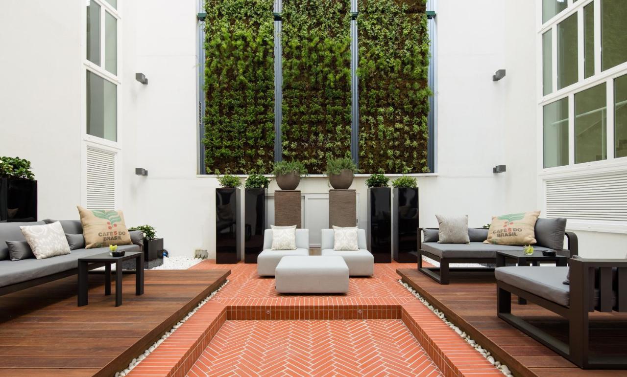 Hotel Pestana - A Brasileira, Center & Heritage Building 5*
