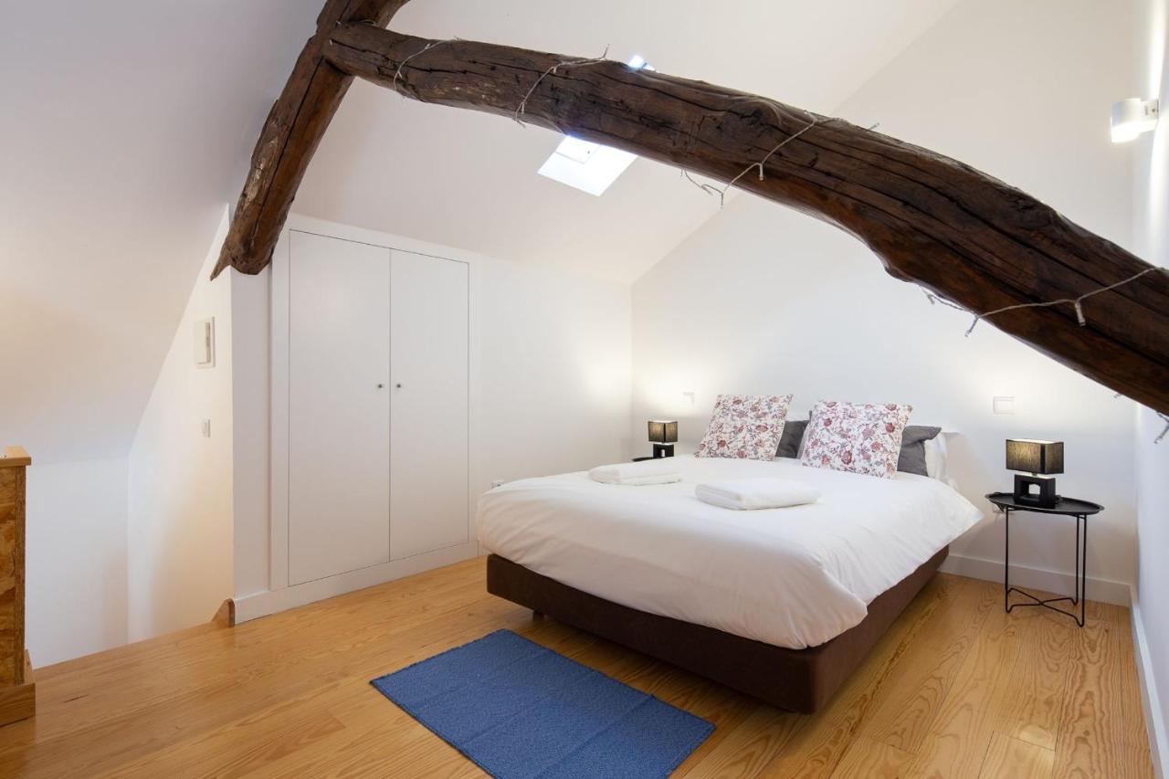 Lovelystay - Oren Duke's House