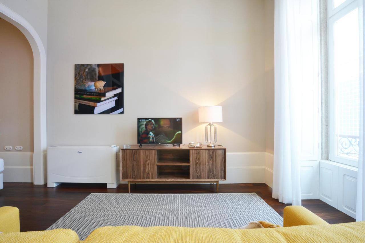 Youropo - Market Apartment