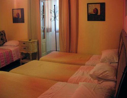 Residencia Pedra Antiga