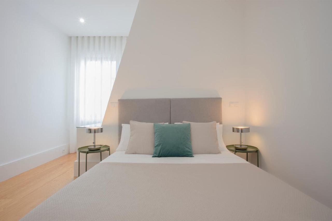 Apartment Liiiving In | Downtown Luxury *