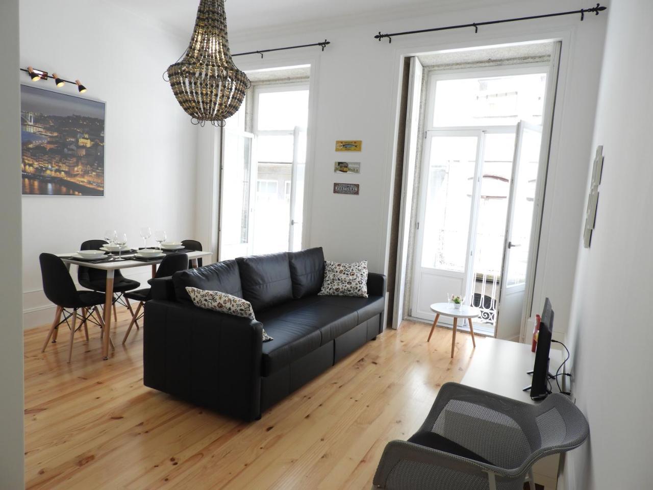 Apartment Center Spot *