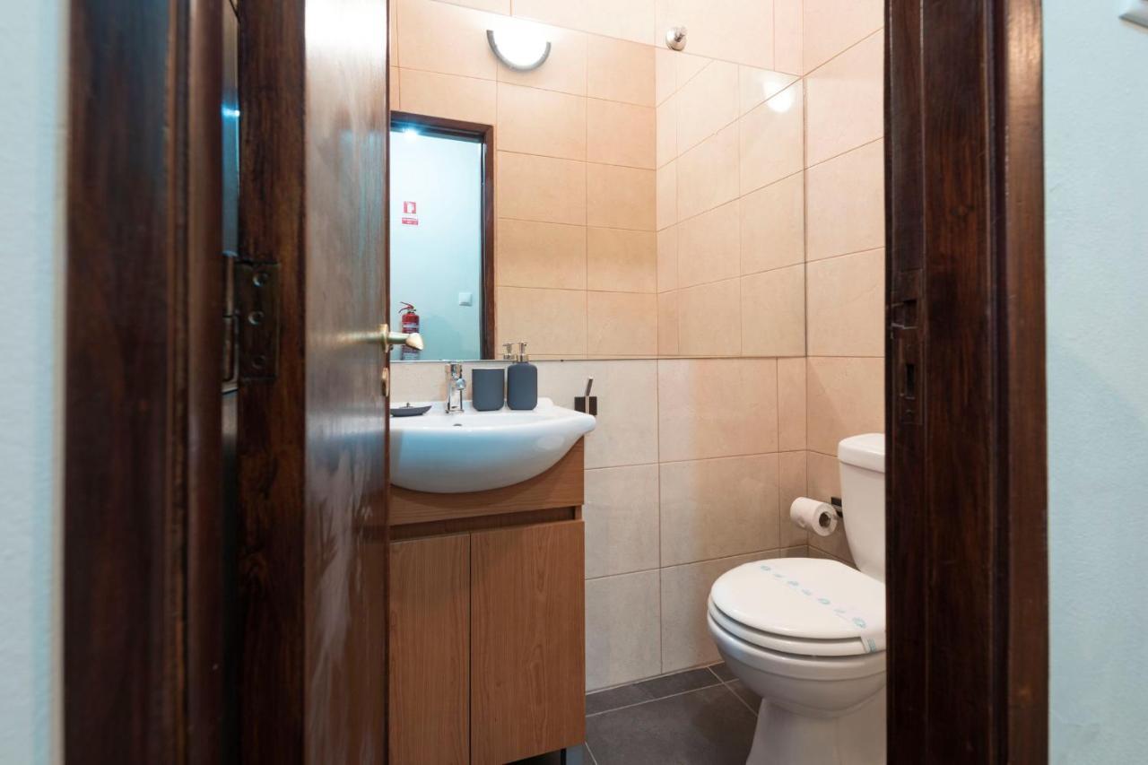 Lovelystay - Serralves With Free Parking Apartamento