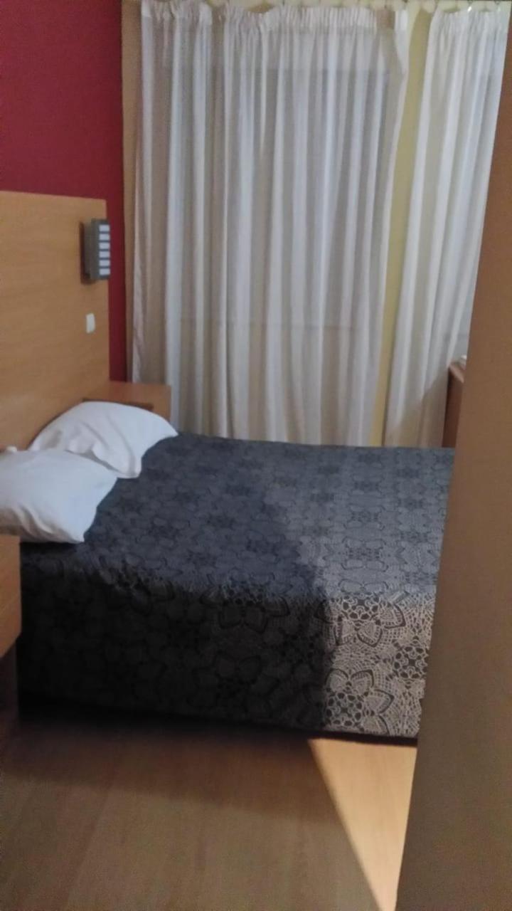 Guest House Estrela 2*