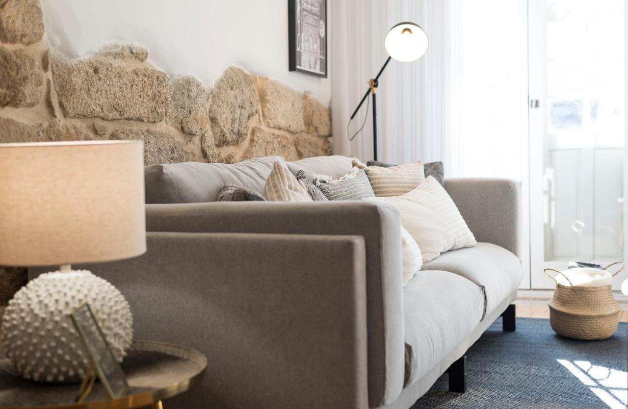 Lovelystay - Sao Domingos Apartment