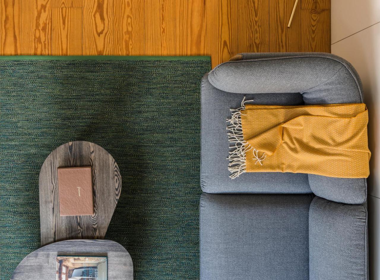 Flattered To Be In Apartment Porto