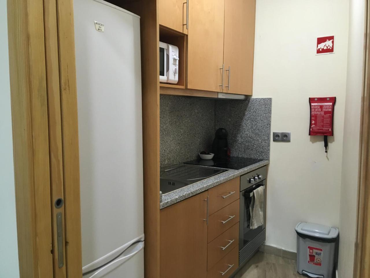 Apartment Oliveiras *