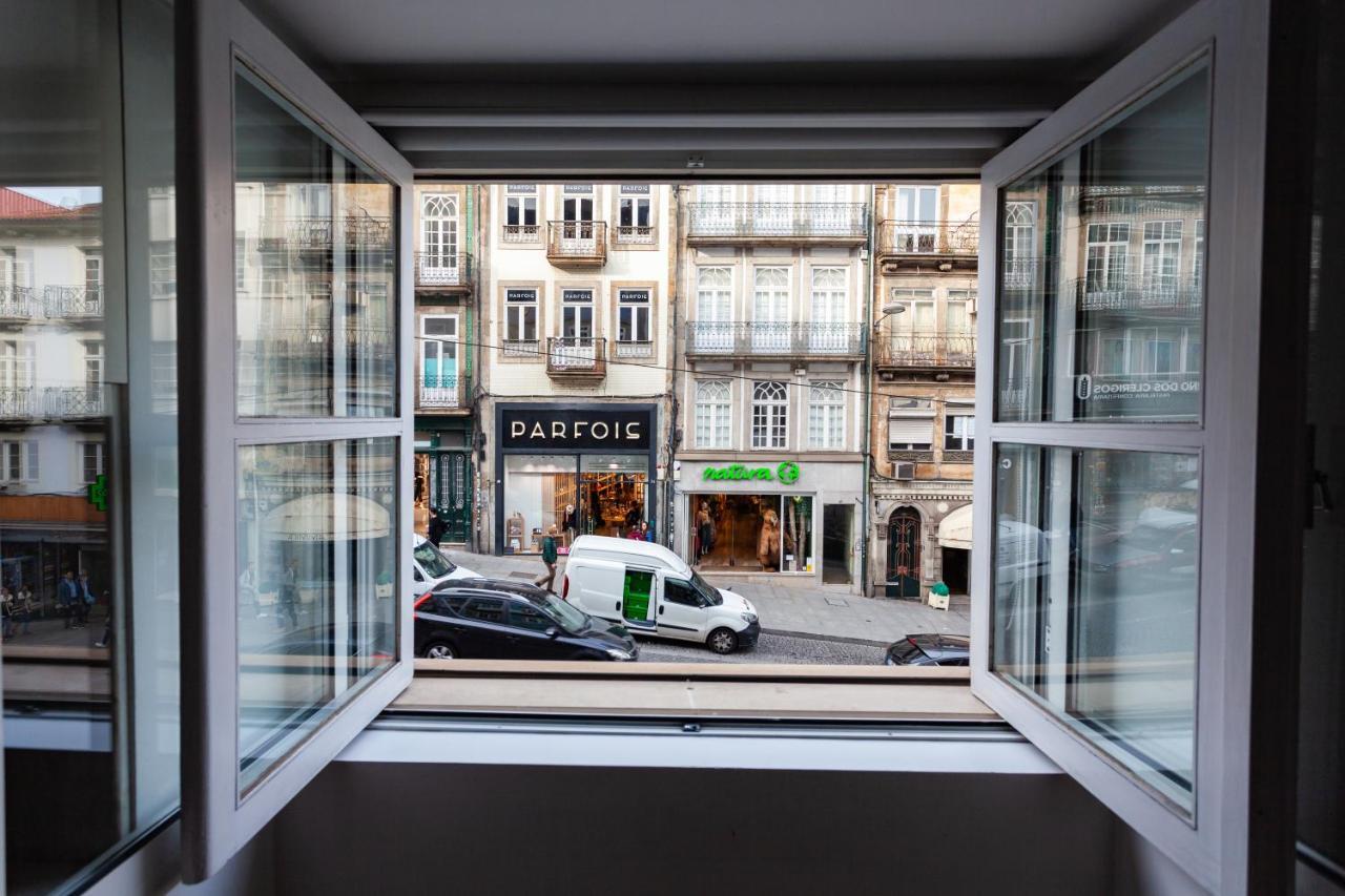 Clerigos Charming Studio In Apartment Porto