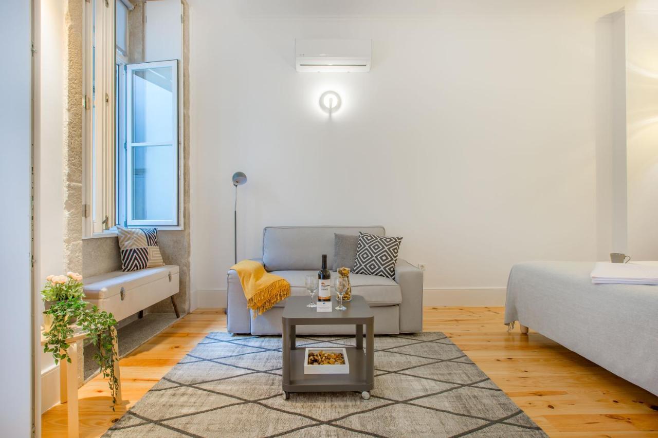 Santa Catarina Experience In Apartment Porto