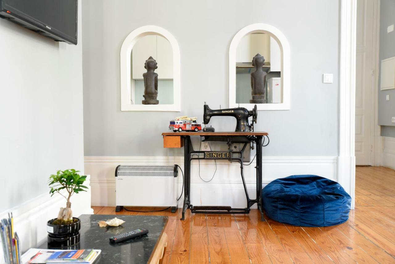 1905 Apartment