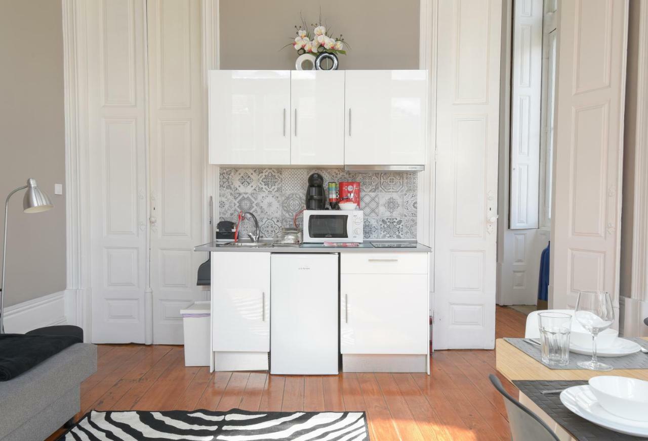 1905 Apartment