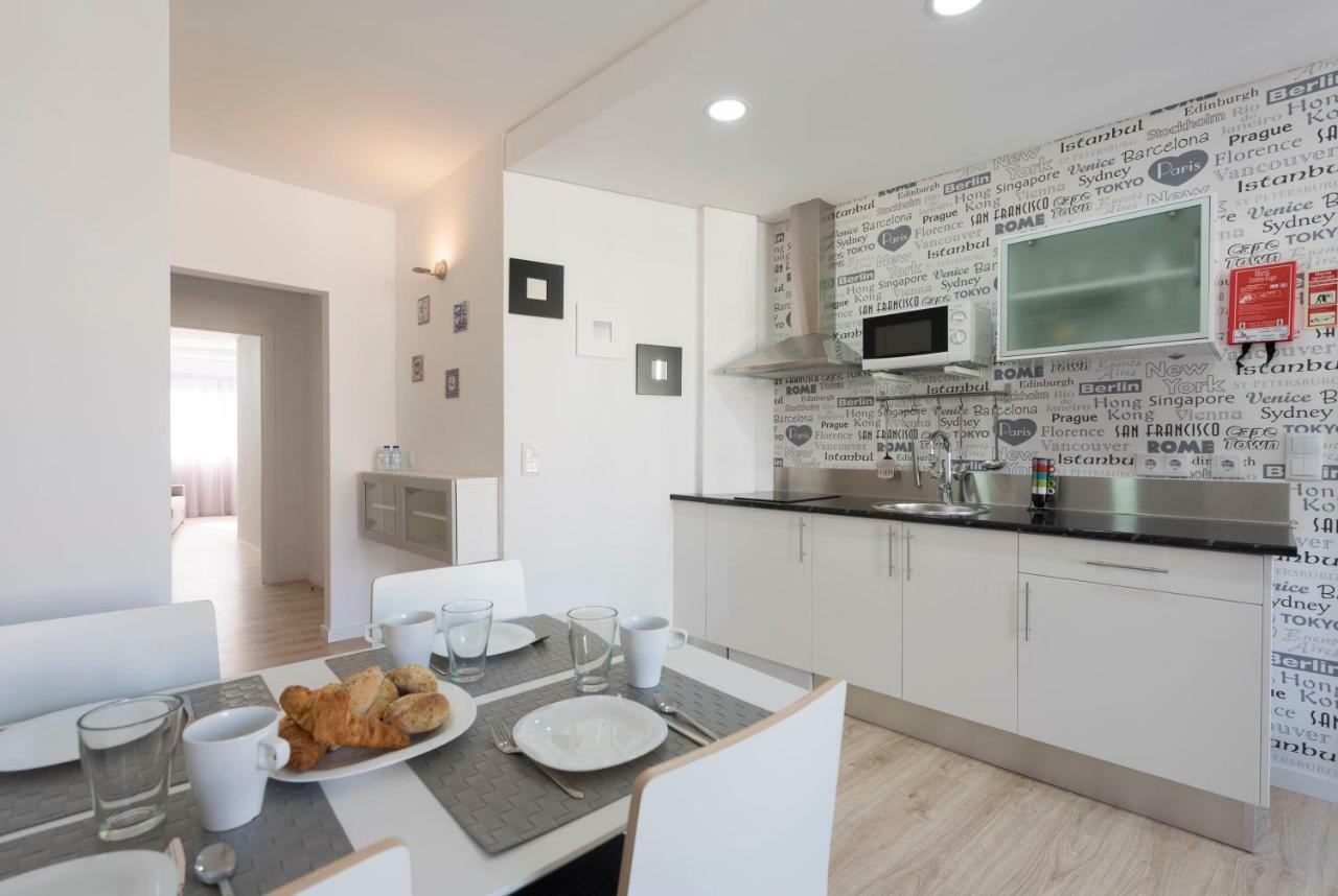 Lovelystay - Modern Flat In Alegria