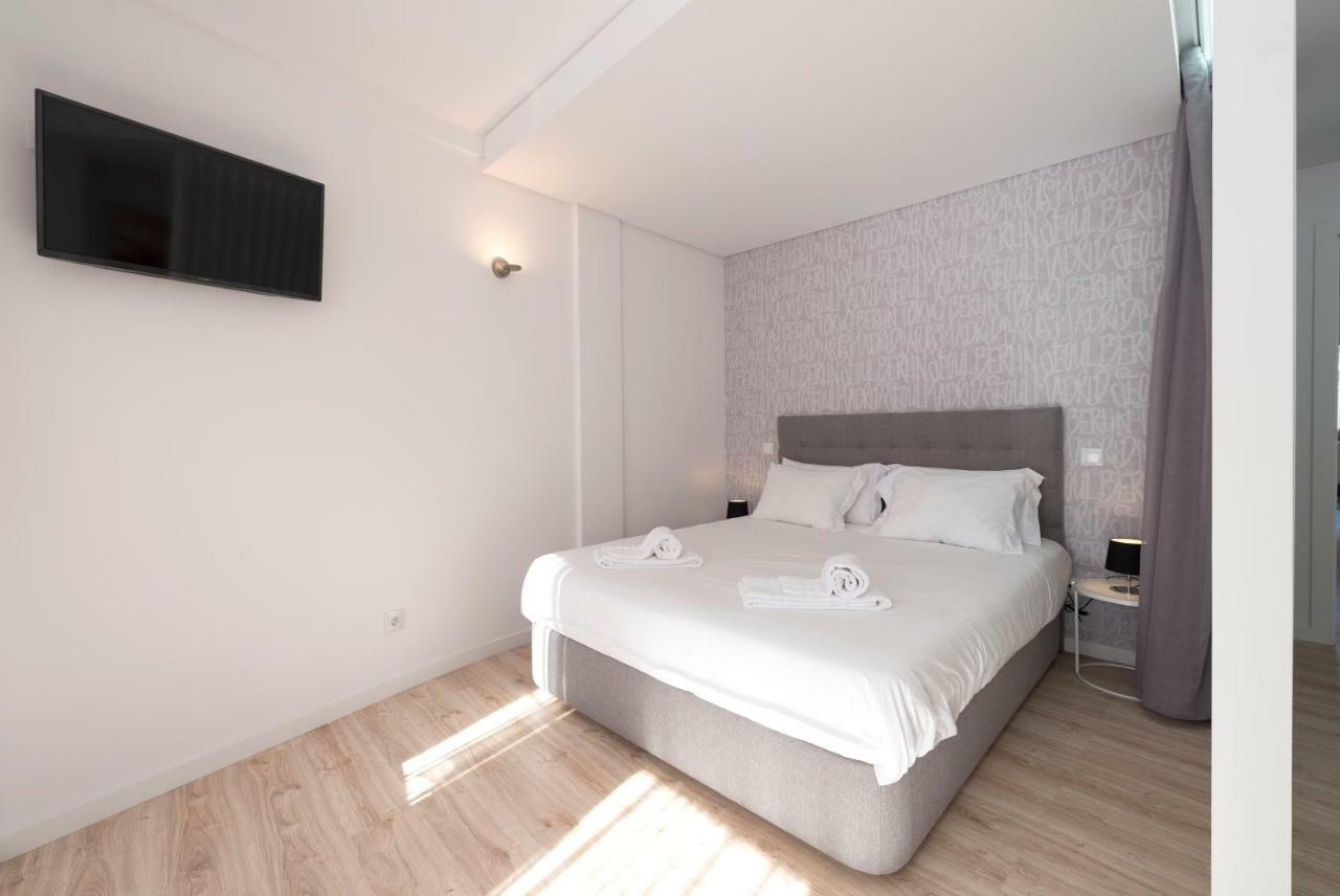 Lovelystay - Modern Flat In Alegria Apartment