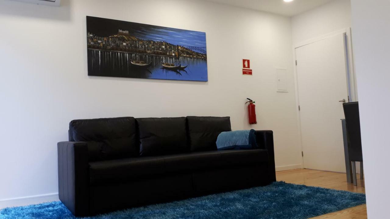 Apartment Tmb Station House *