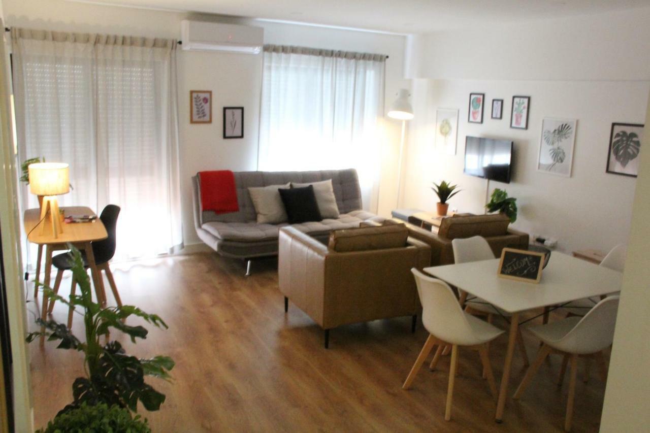 & Cozy Flat *