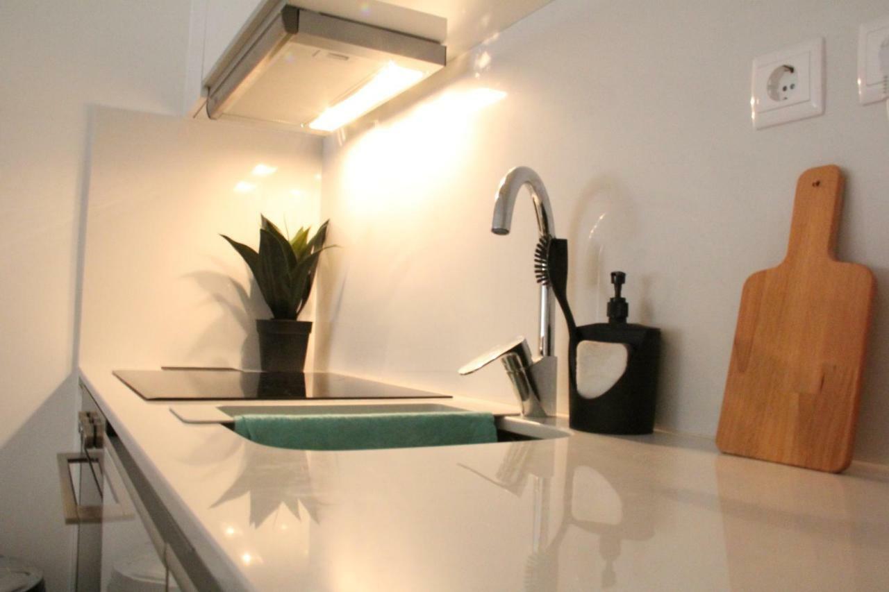 & Cozy Flat Apartment *