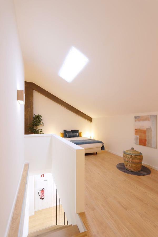 Hm - Living Batalha Square 2 Porto