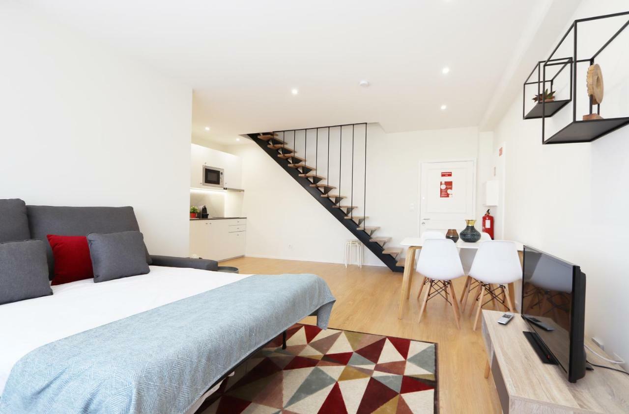 Hm - Living Batalha Square 2 Apartment