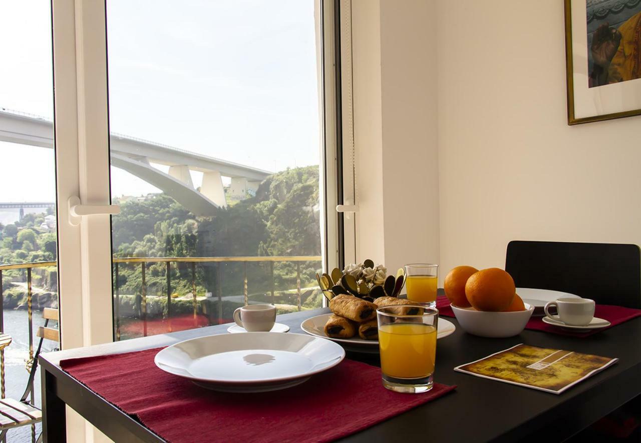 Royal Suites Riverview By Homing Apartment