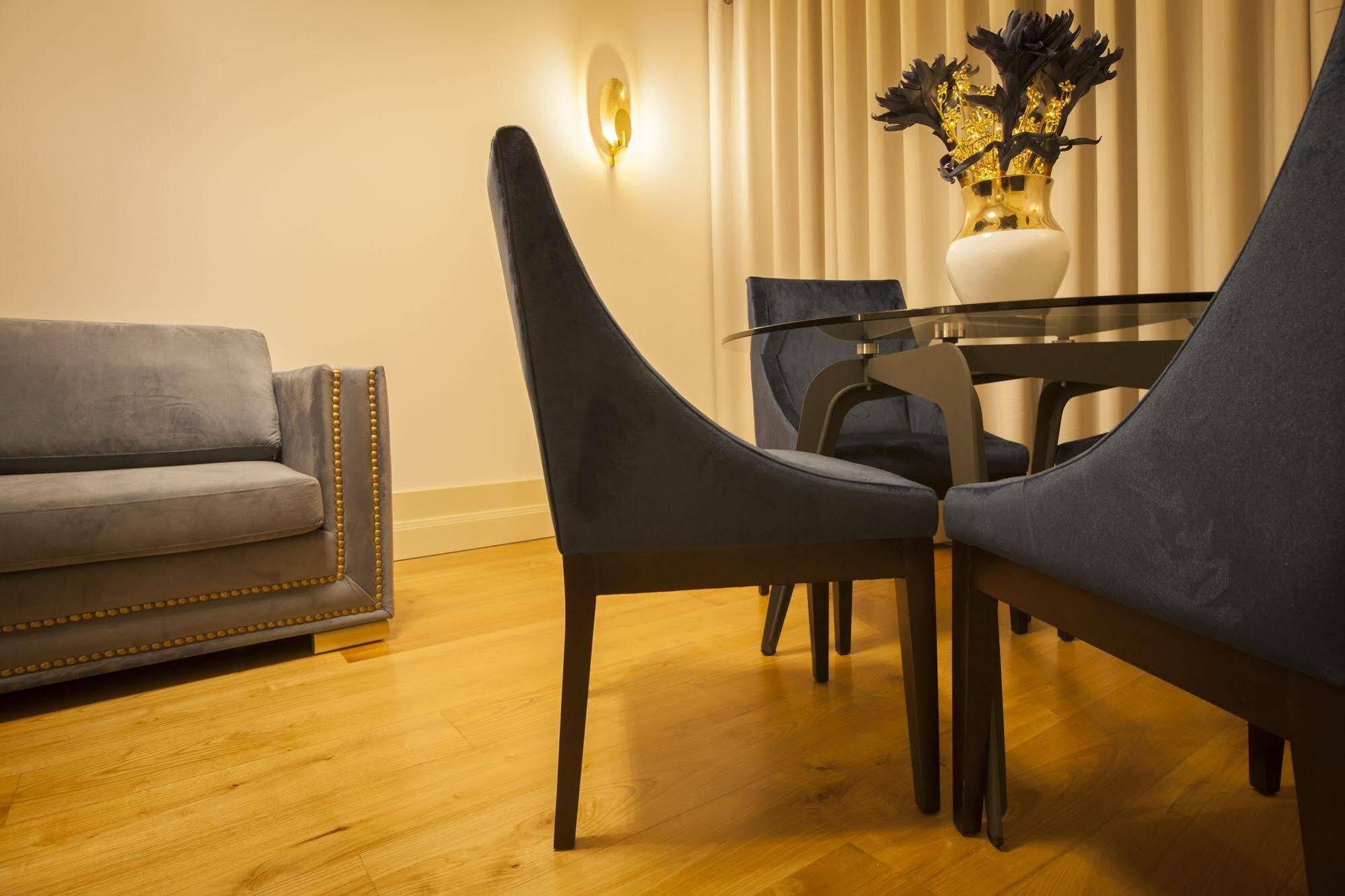 Oca Flores Boutique Aparthotel Porto