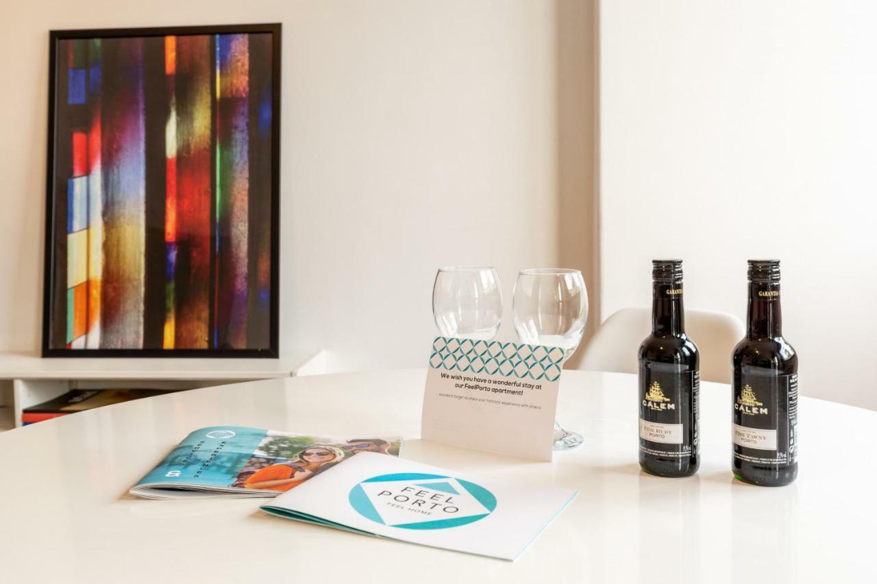 Apartment Feel Stylish