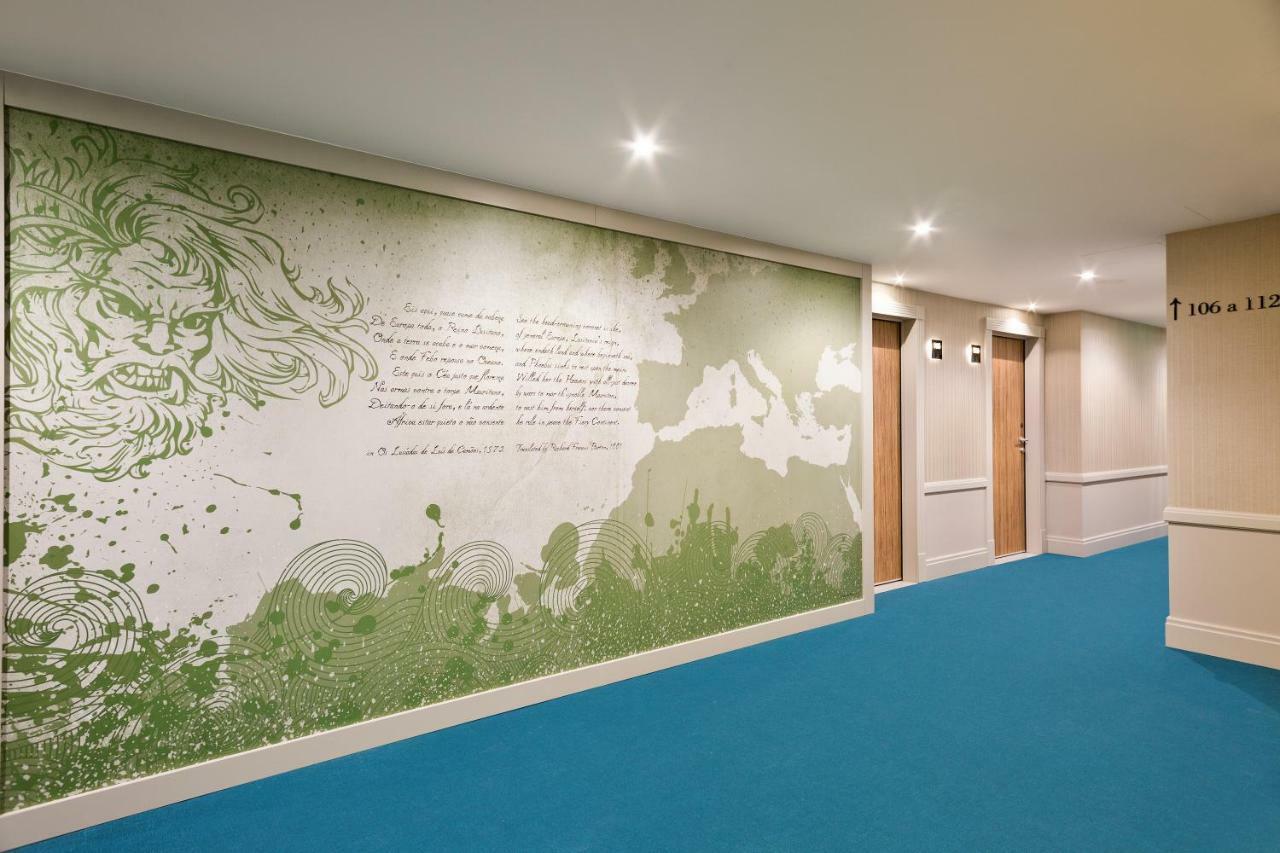 Hotel Acta The Avenue 4*
