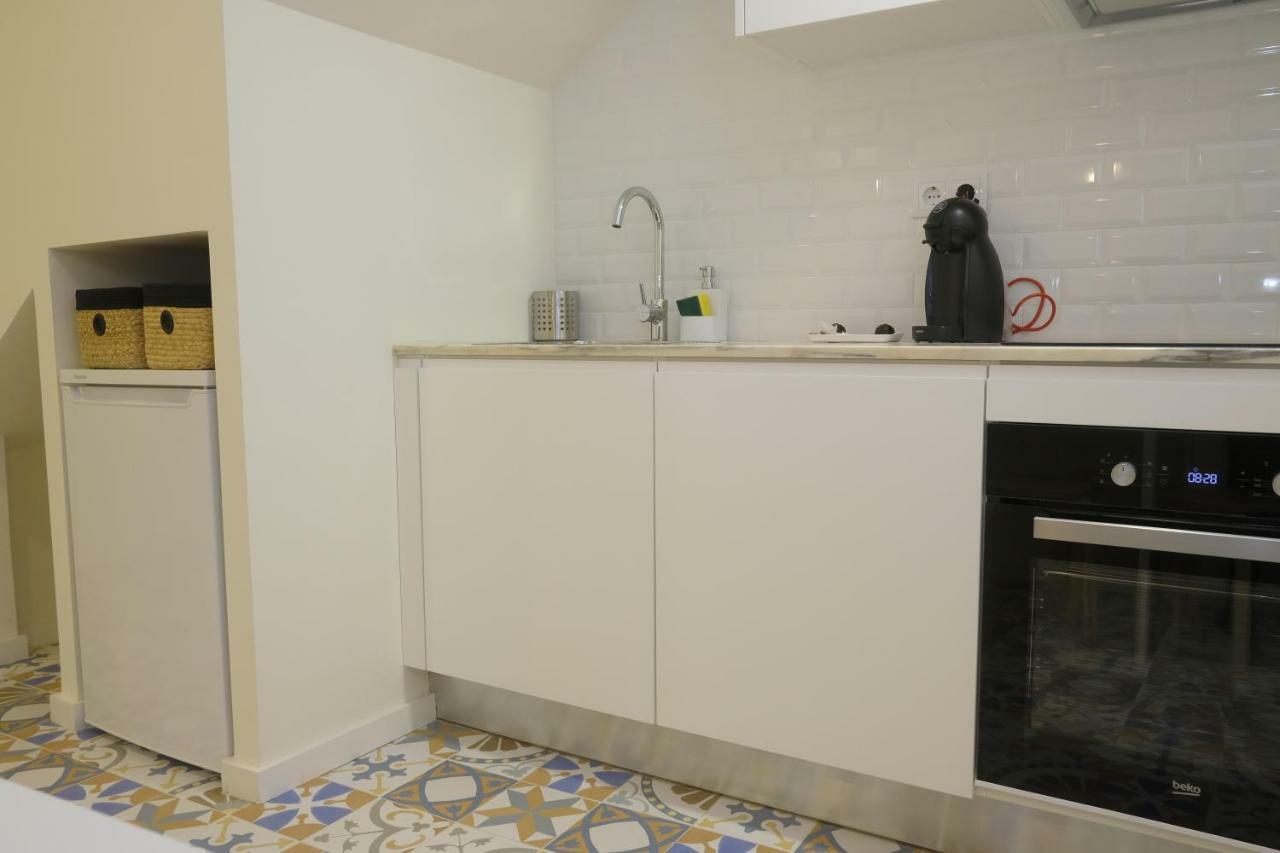 Oporto Wall Apartments Apartment