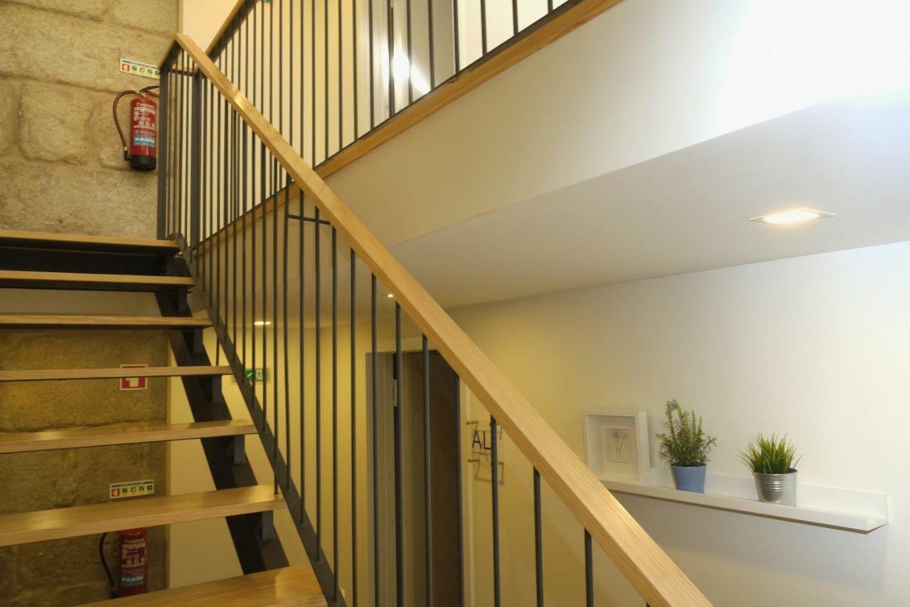 Oporto Wall Apartments Apartment