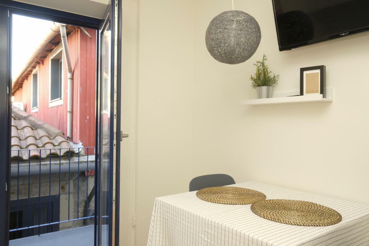 Oporto Wall Apartments