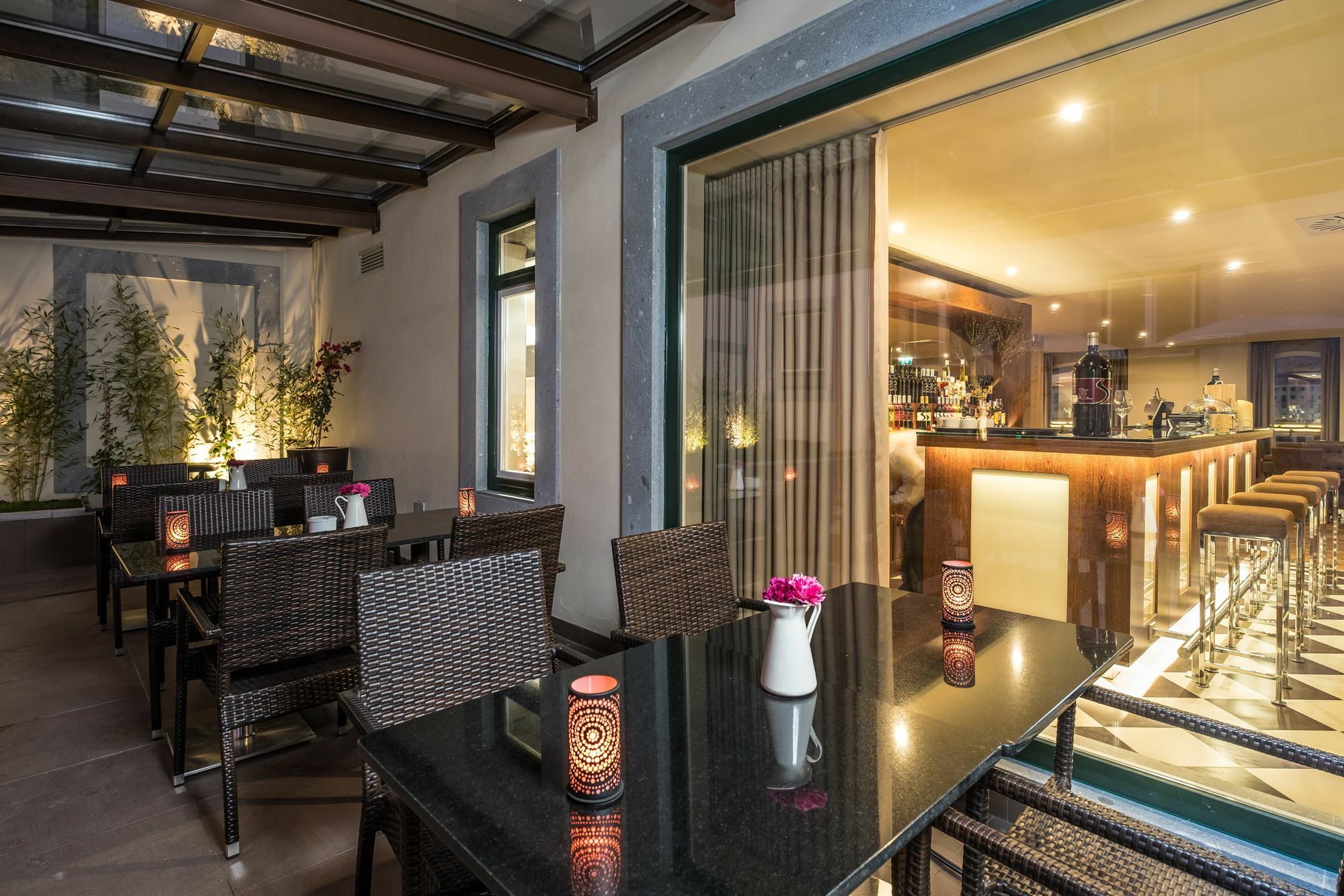 Gale Ribeira 4* Porto