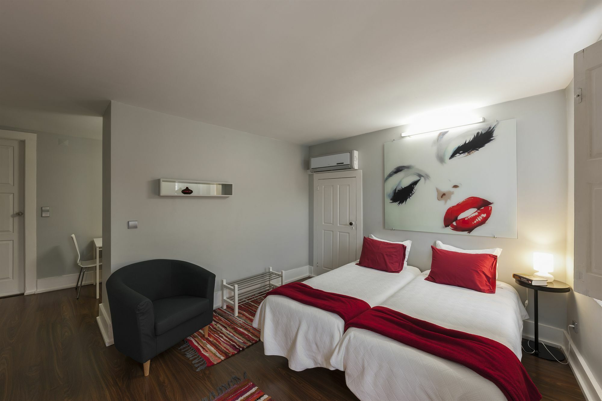 Cosme By Olala Homes *