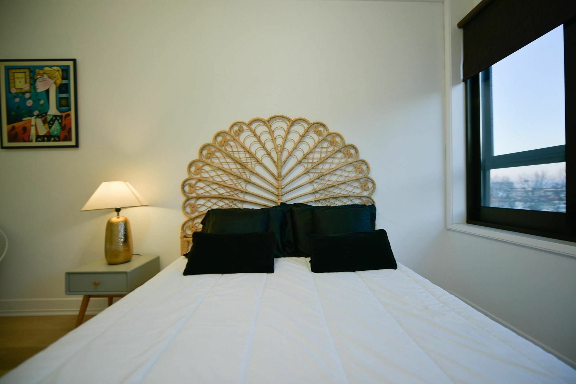 Apartment M *
