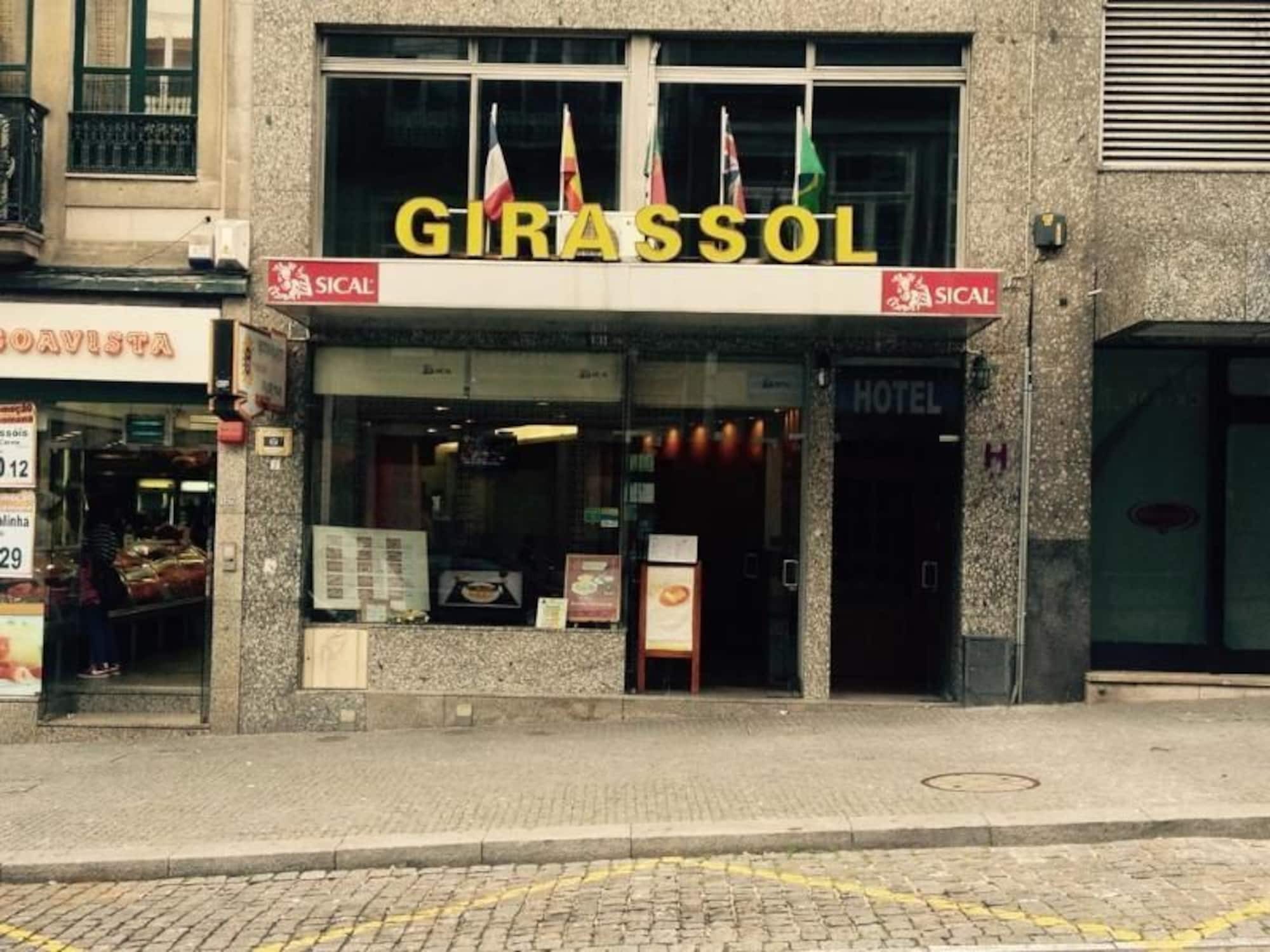 Girassol Hotel 2*
