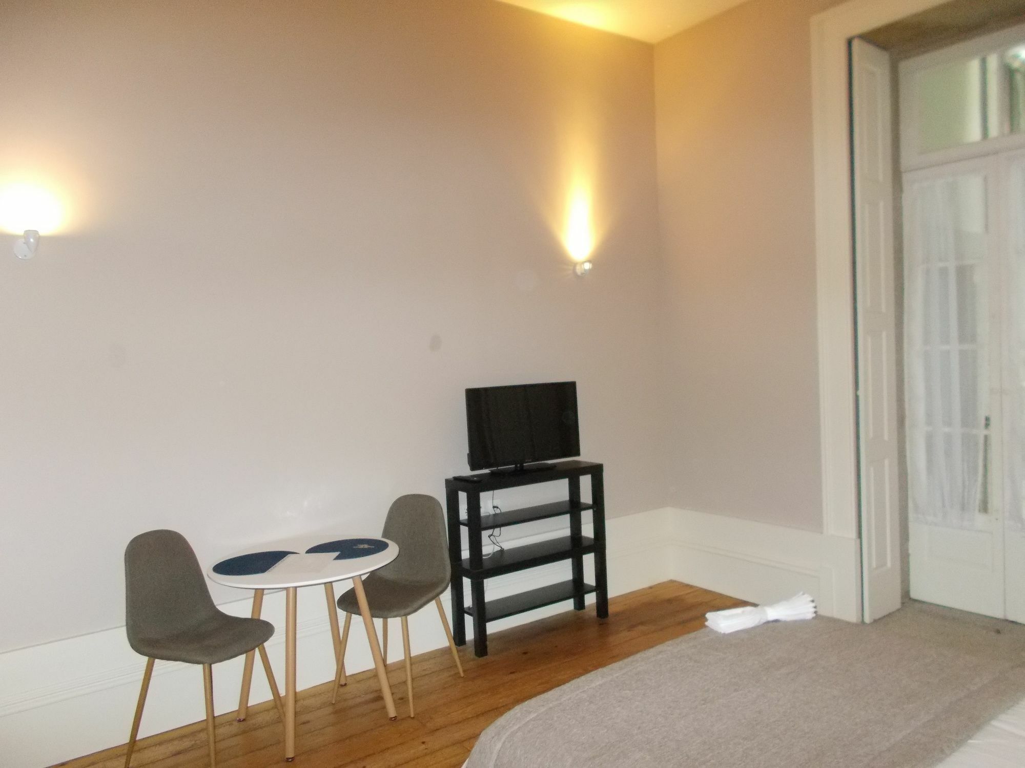 Apartment Market Place