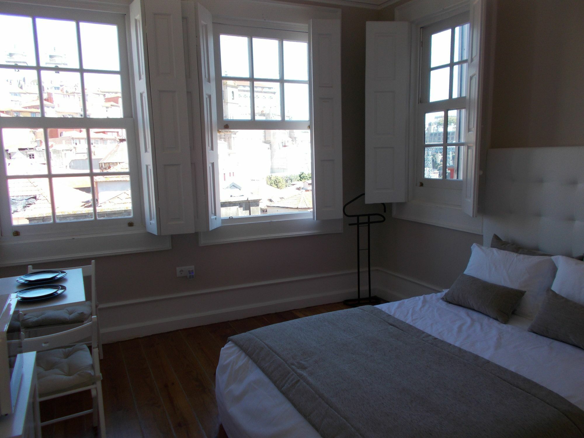 Apartment Market Place