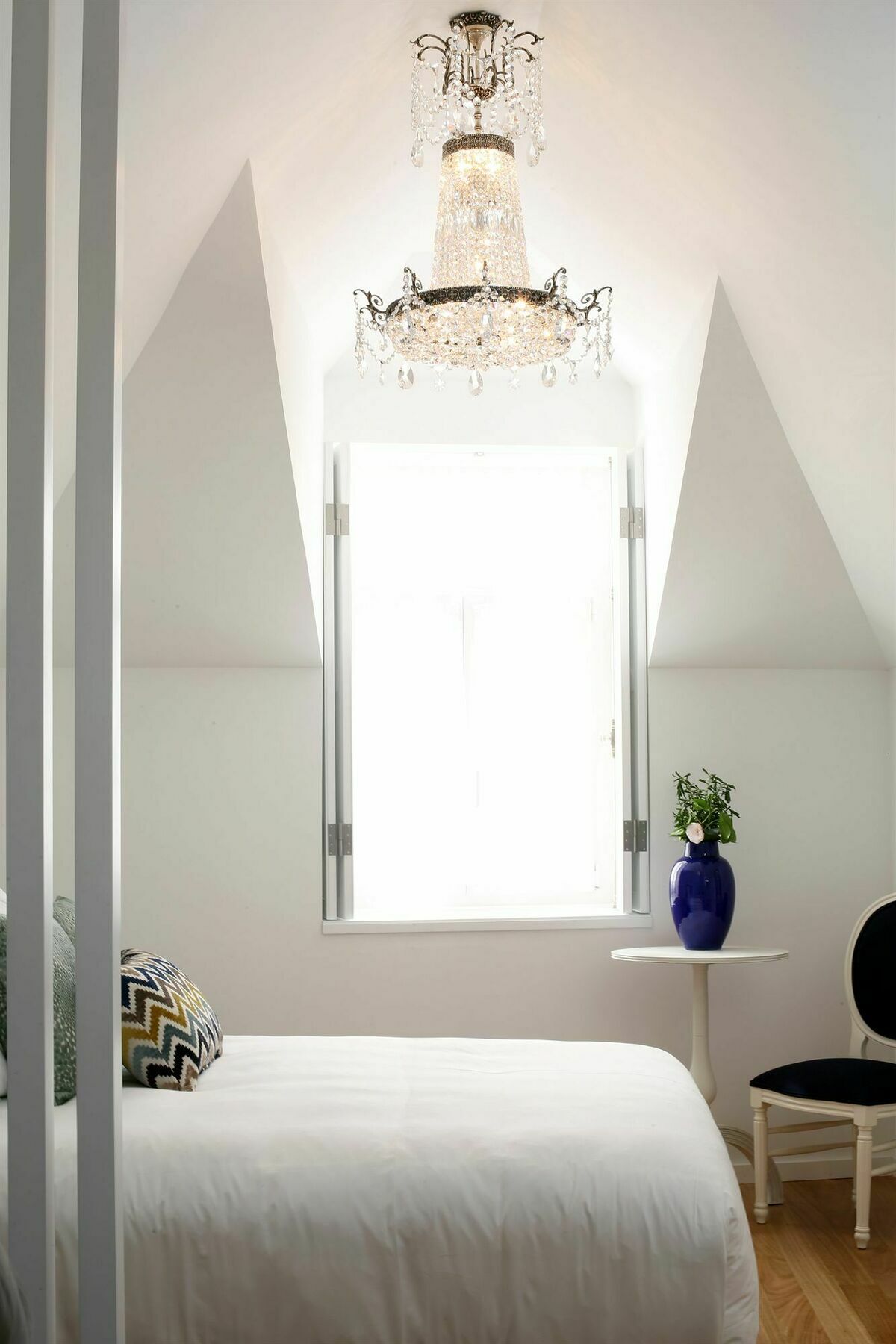 1872 River House By Olivia Porto