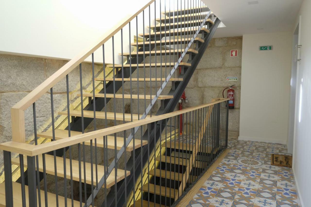 Oporto Wall Apartments Apartment