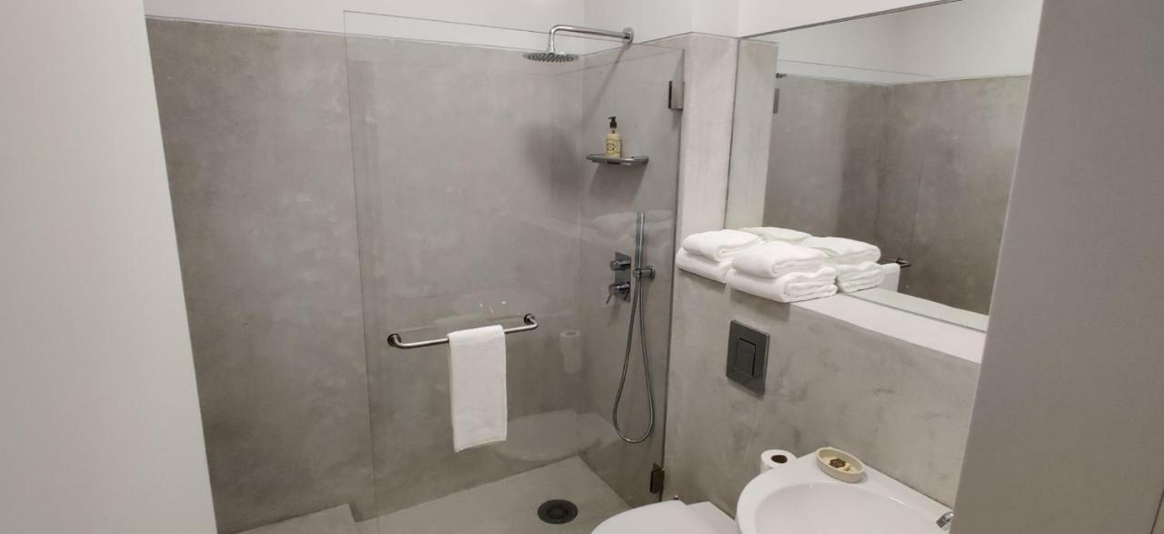 Serviced - Miragaia Apartment Porto