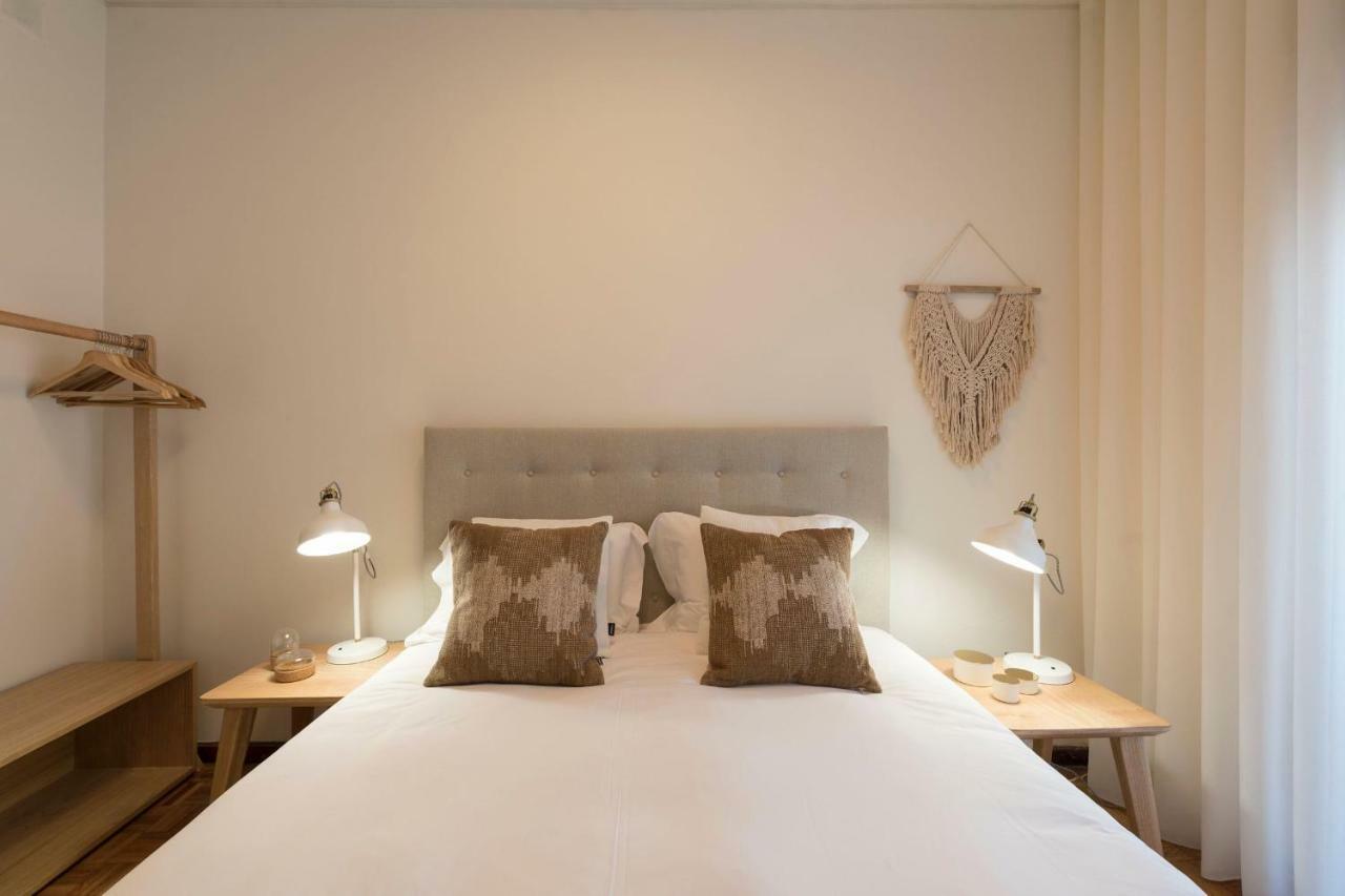Lovelystay - Genuine Bonfim Balcony Flat *