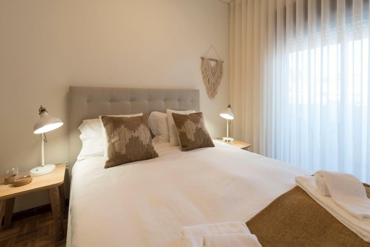 Lovelystay - Genuine Bonfim Balcony Flat Porto