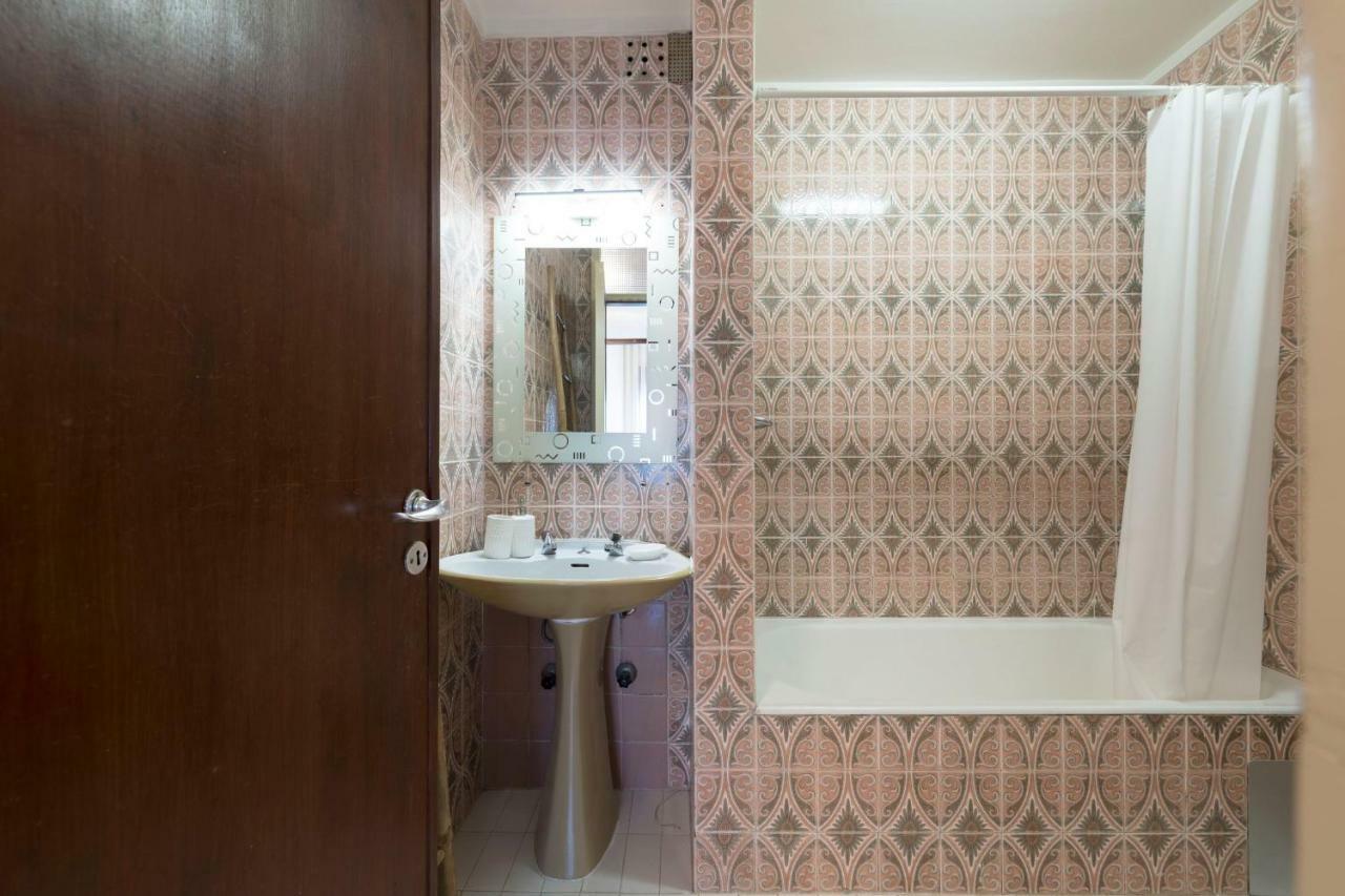 Lovelystay - Genuine Bonfim Balcony Flat Apartment *