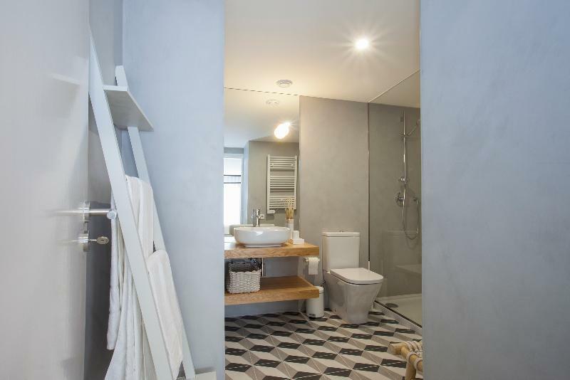 Downtown Luxury Apartment