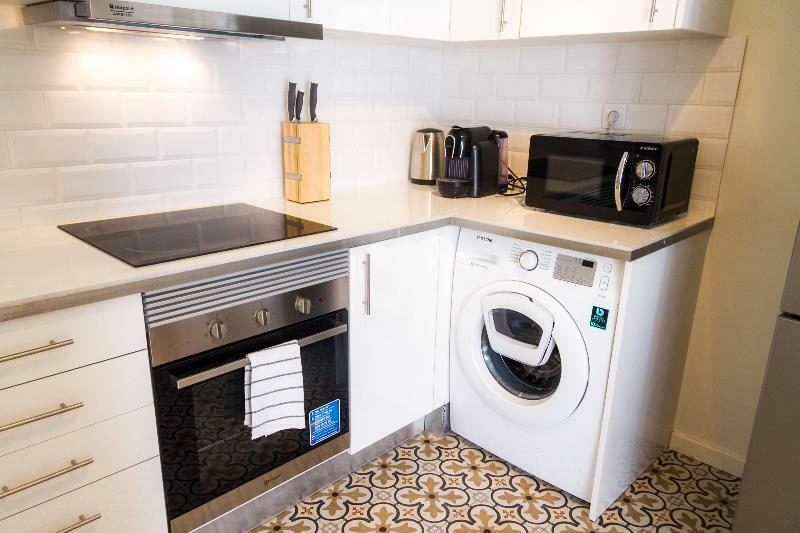 Apartment Liiiving In Downtown Terrace *