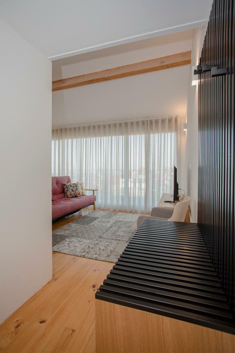 Apartment Mezzanine Downtown Balcony