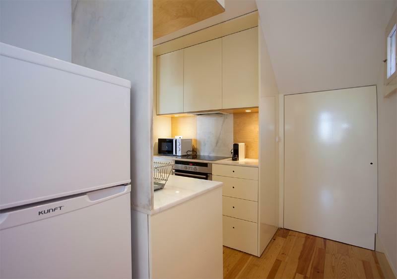 Secret Balcony Apartment *