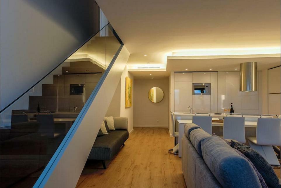 Stylish Duplex Downtown Appartement *